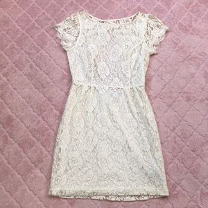 White lace backless mini dress
